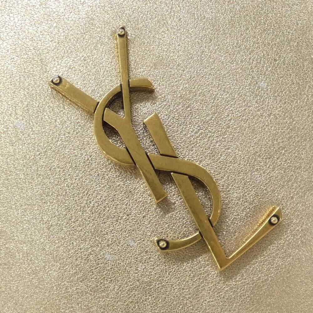 Yves Saint Laurent Shoulder Bag