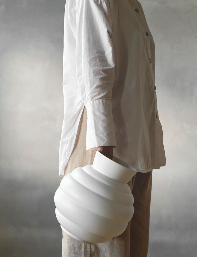 Tortus Archie vase No3 white