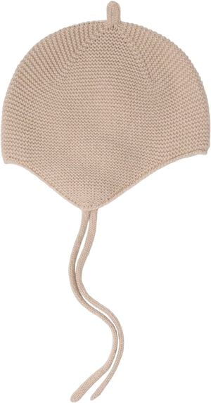 Cap wool knitted