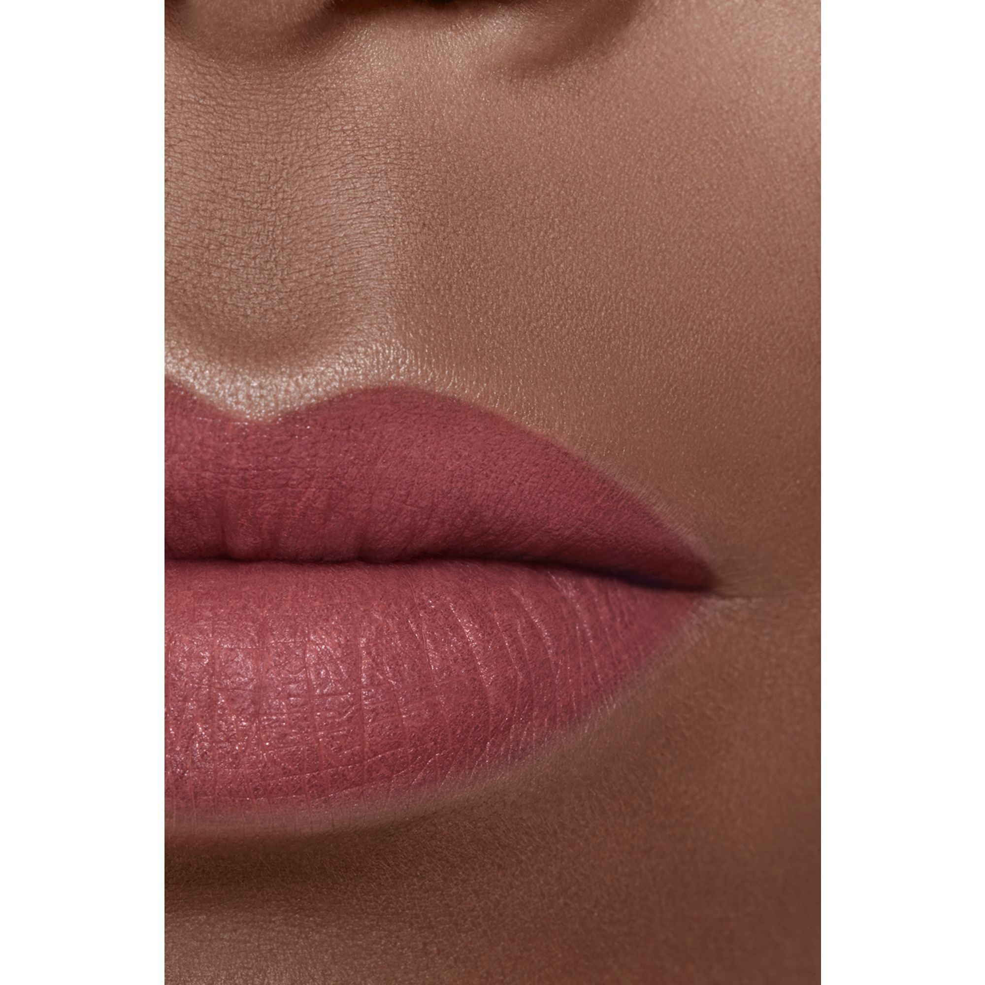 Luminous Matte Lip Colour