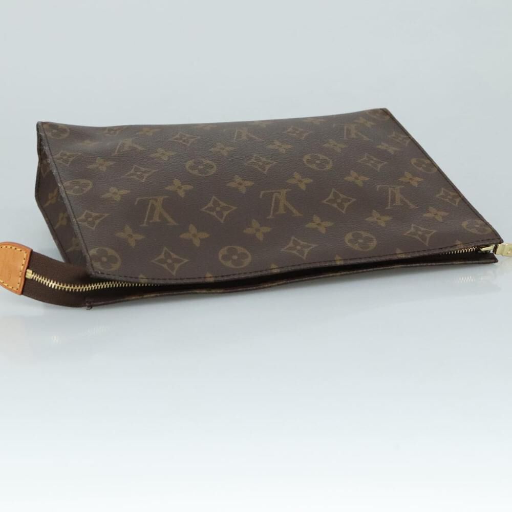 Louis Vuitton Poche Toilette