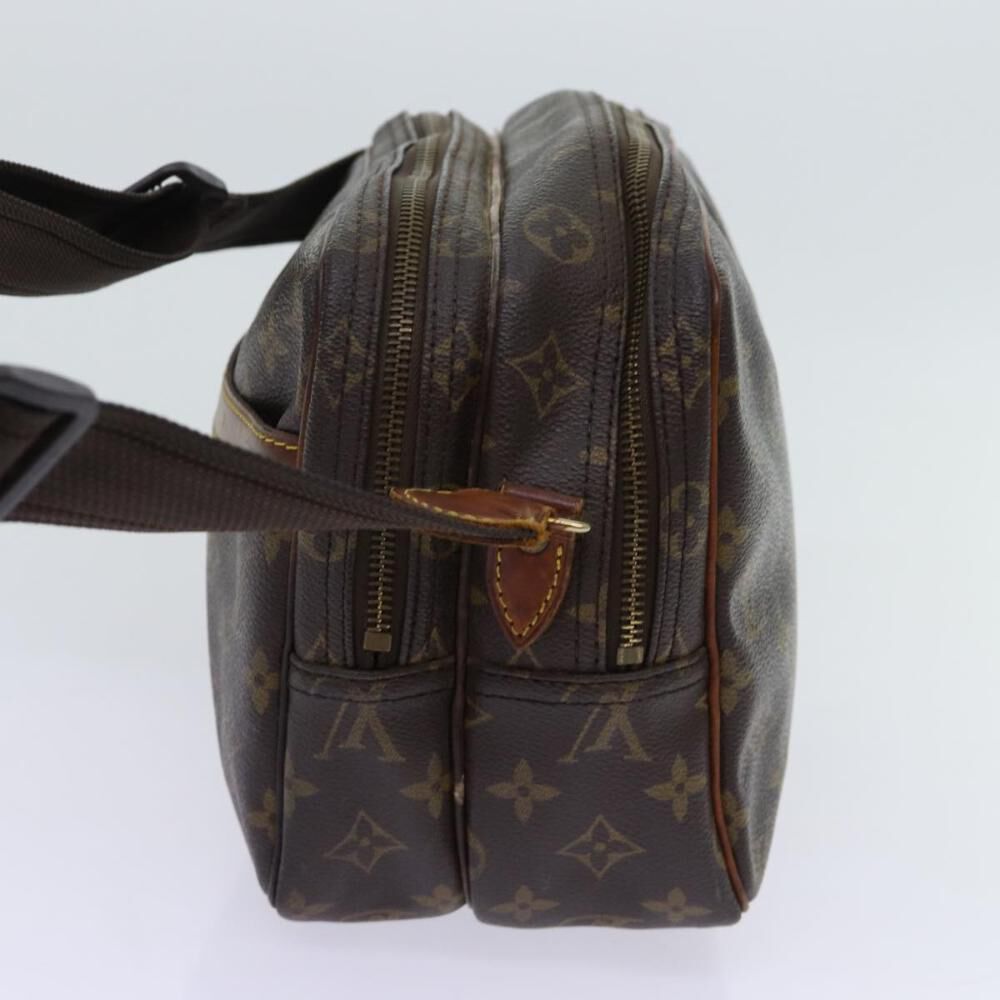 Louis Vuitton Reporter
