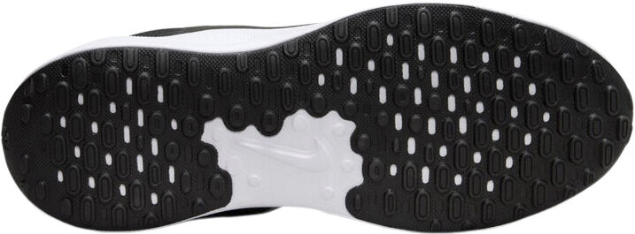 Revolution 7 sneakers