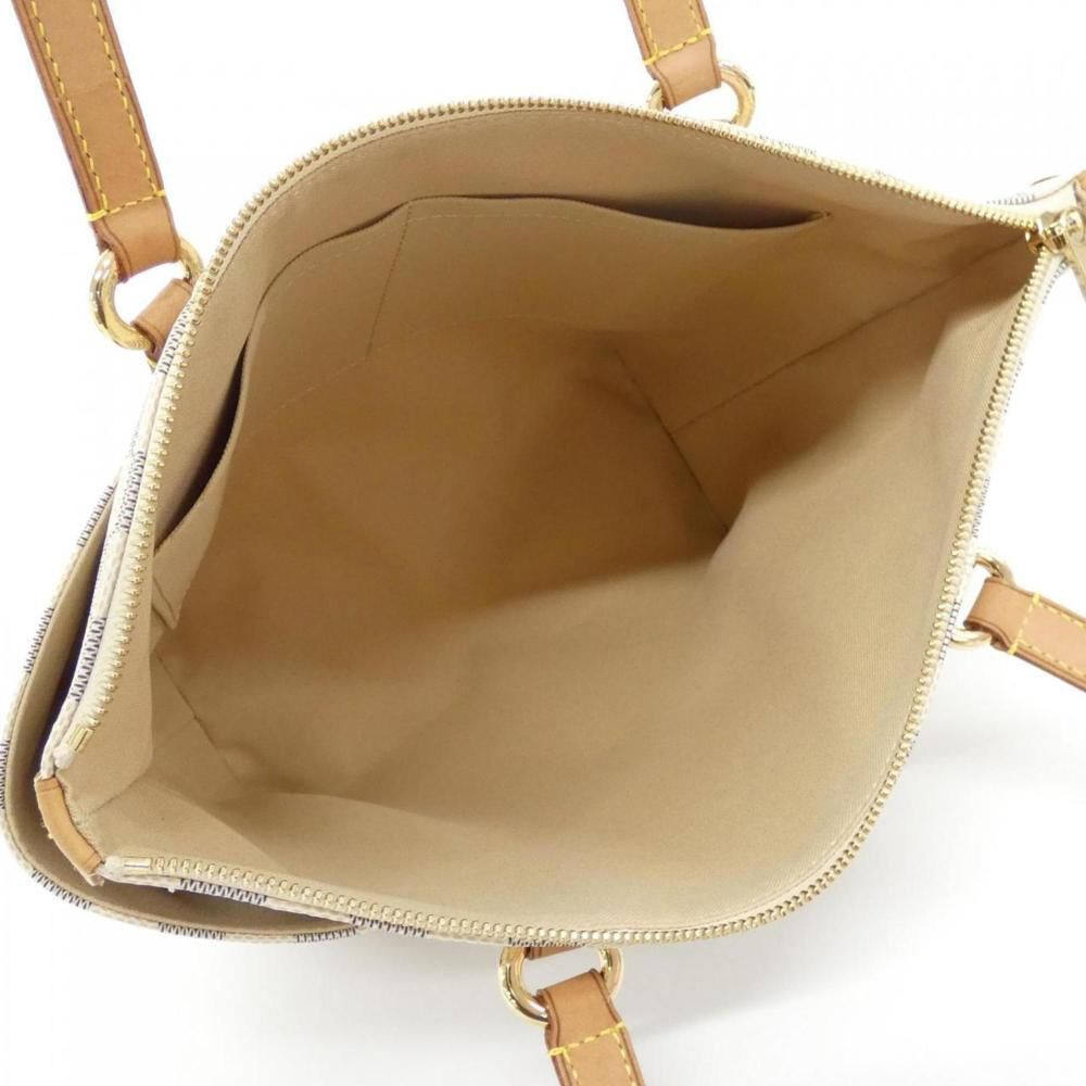 Louis Vuitton Totally