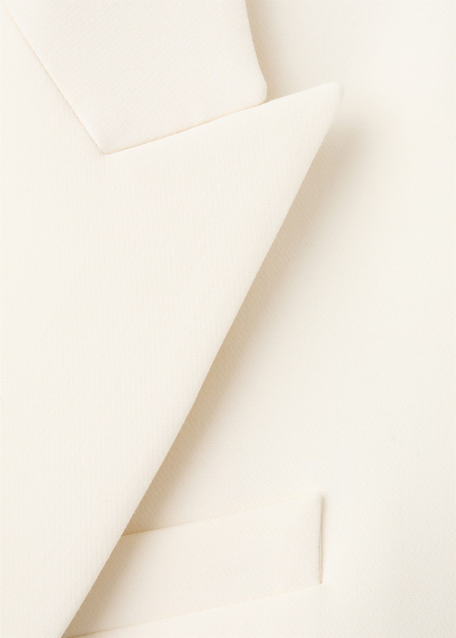 Fitted double-breasted blazer