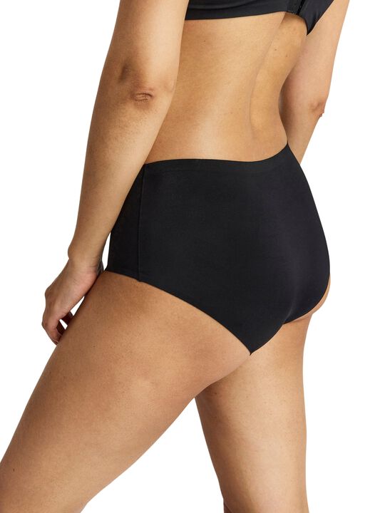 Usynlige trusser med normal talje