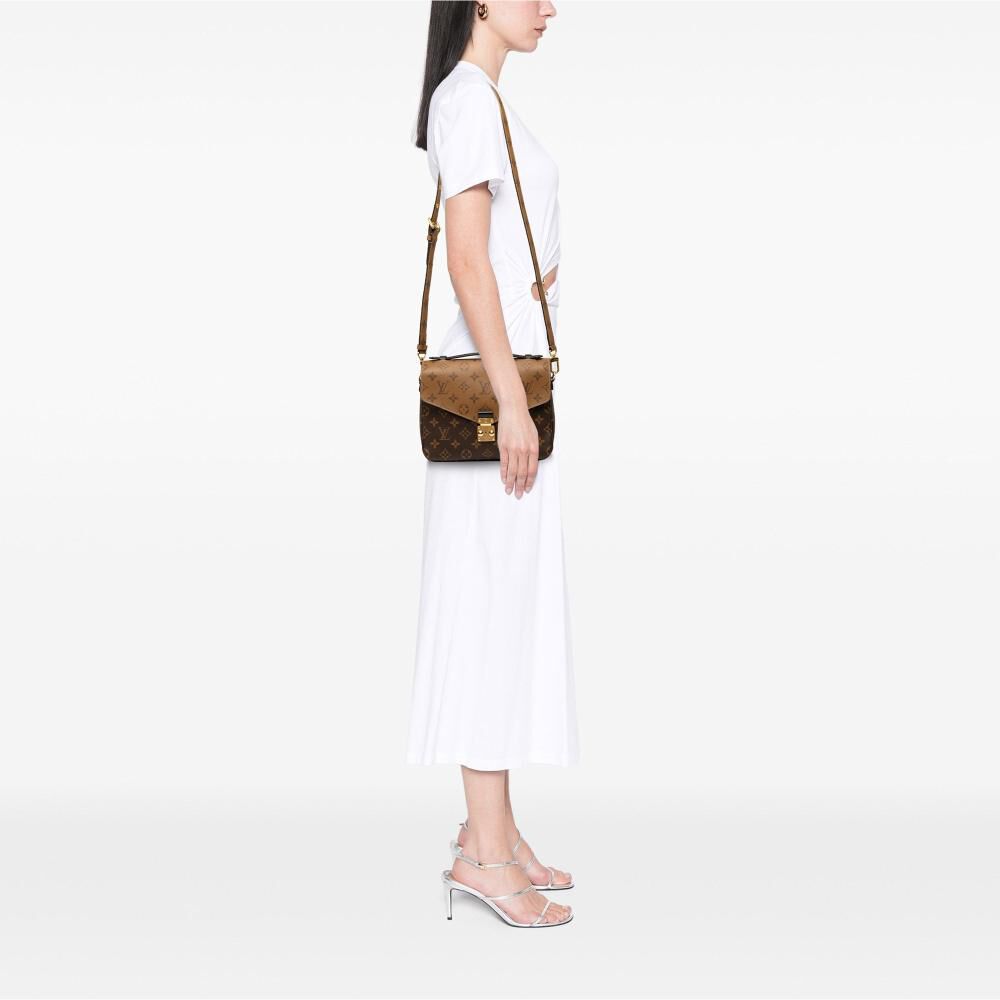 Louis Vuitton Pochette M&eacute;tis