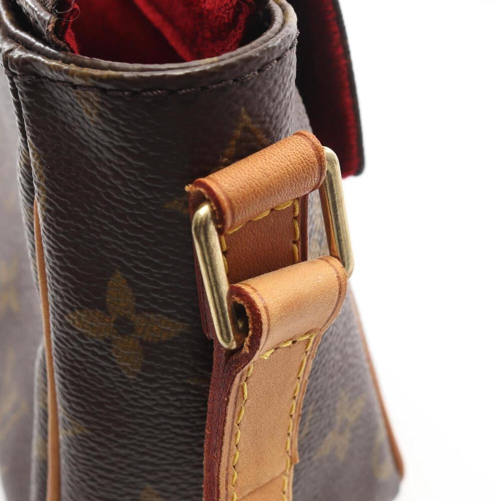 Louis Vuitton Shoulder Bags