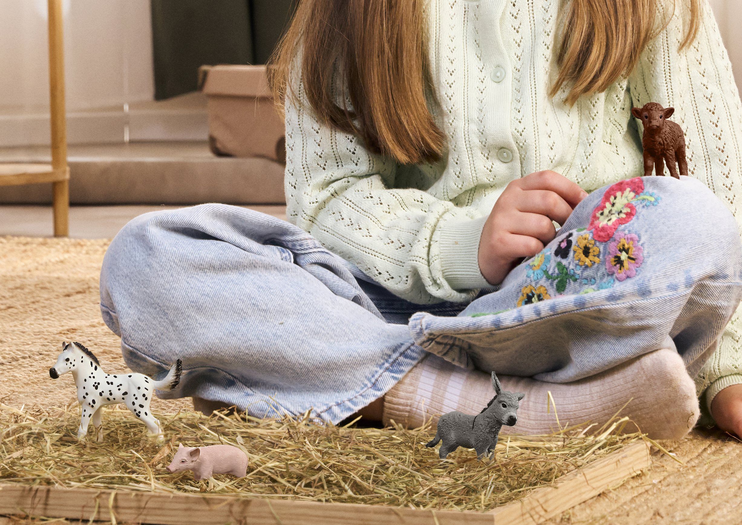 Schleich Farm Baby Start