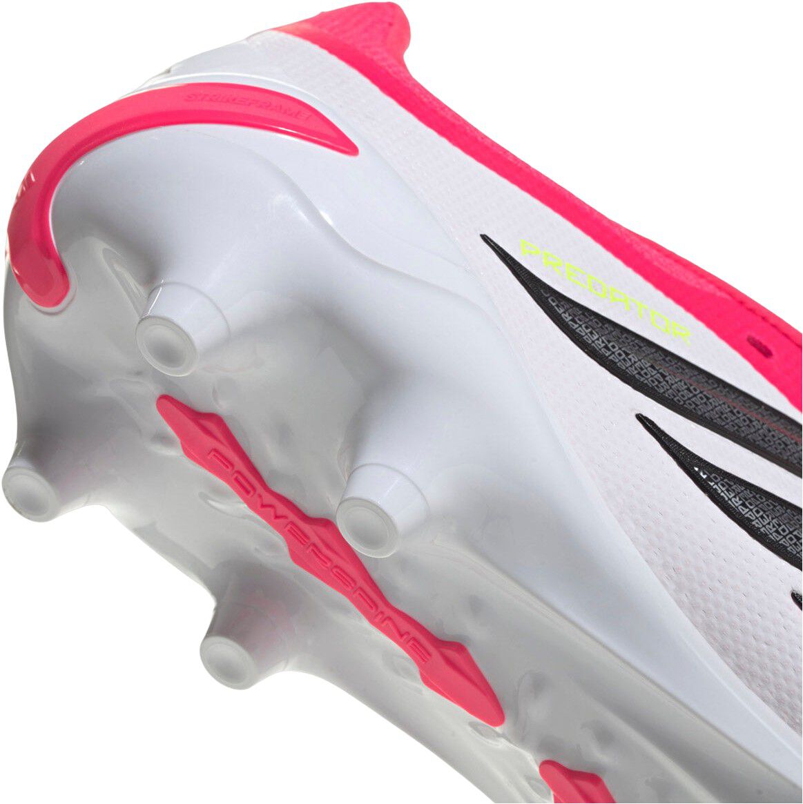 Predator League AG Fodboldst&oslash;vler