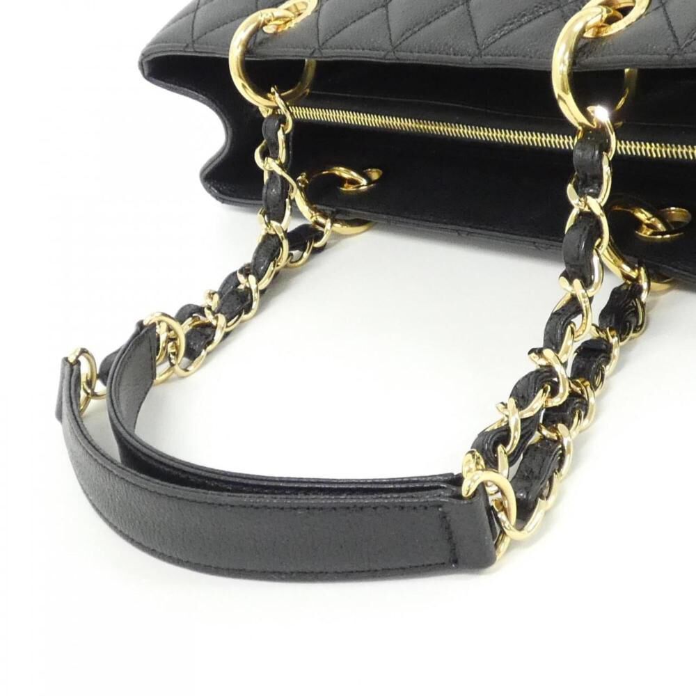 Chanel Shoulder Bag