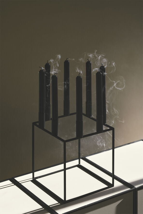 Kubus 8, Candle Holder, Black