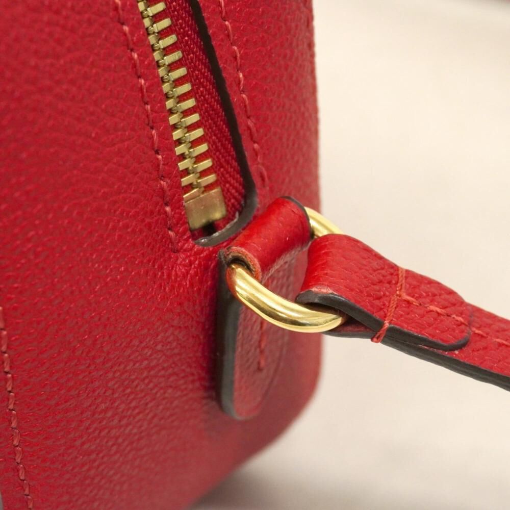 Louis Vuitton Shoulder Bags