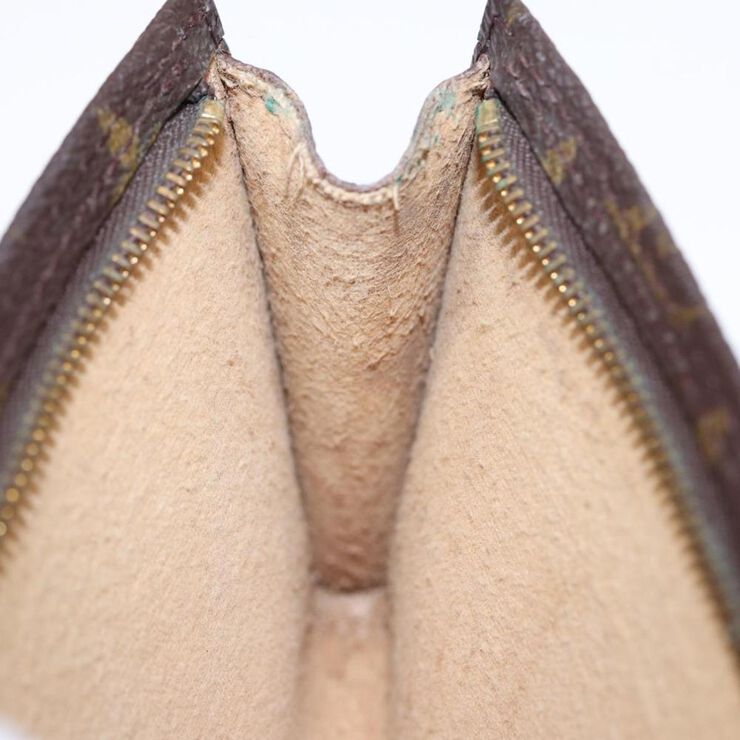 Louis Vuitton Pouch
