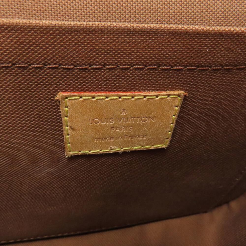 Louis Vuitton Saumur