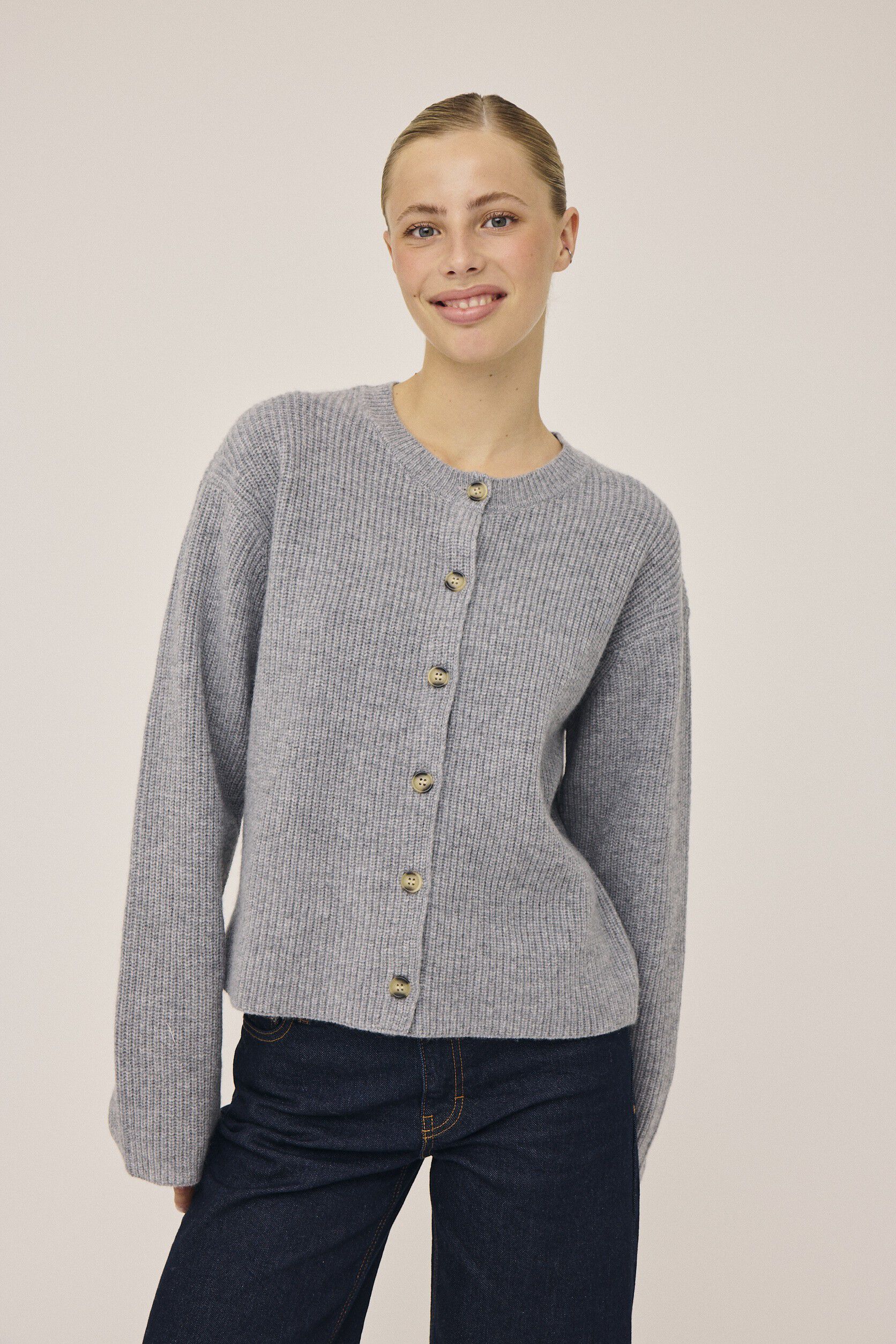 Gloria 1 Cardigan - 100% Merinould RWS
