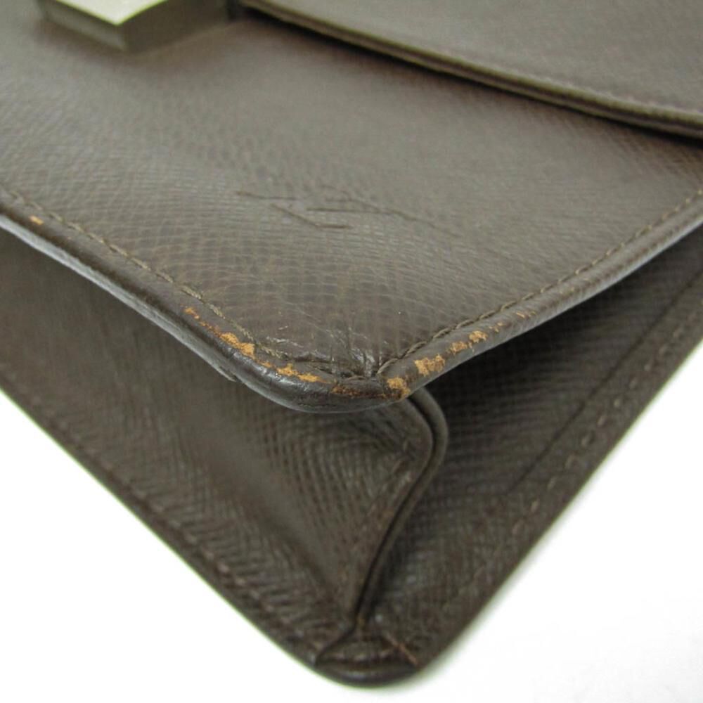 Louis Vuitton Clutch