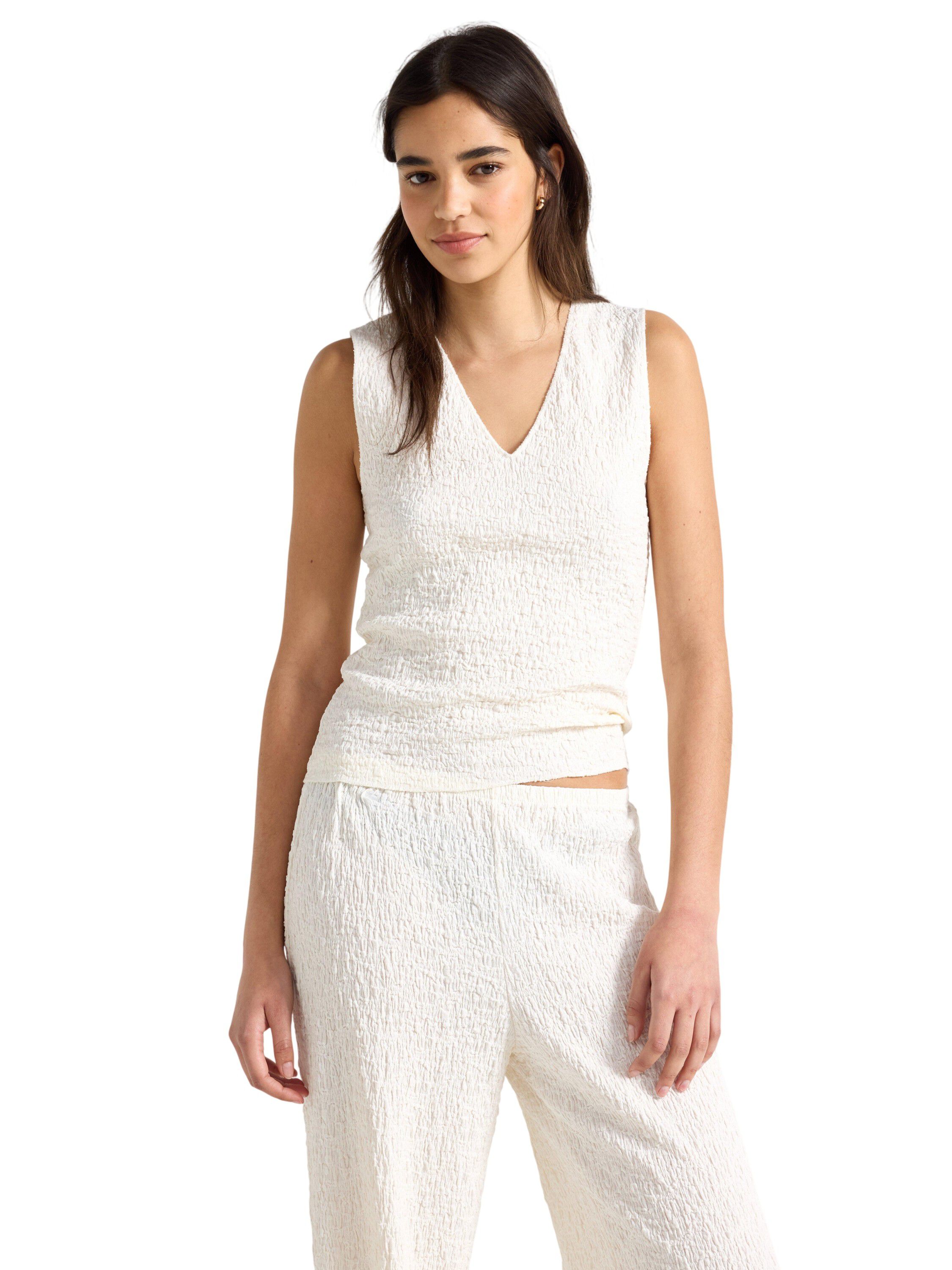 Structured sleeveless top in jersey