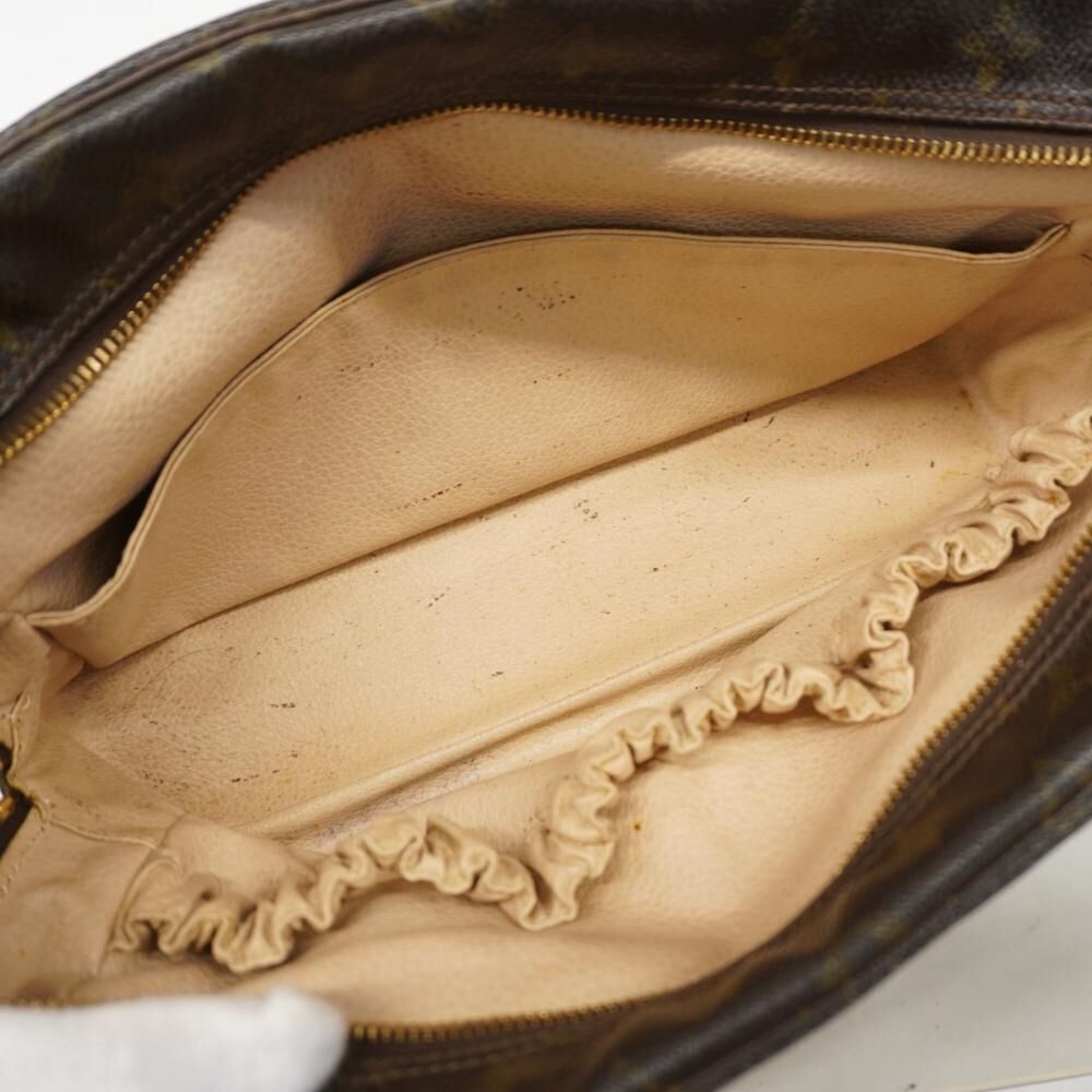 Louis Vuitton Pouch