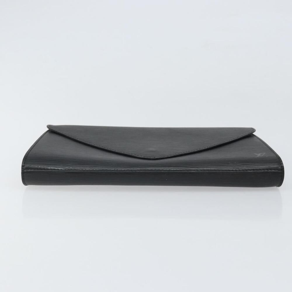 Louis Vuitton Clutch
