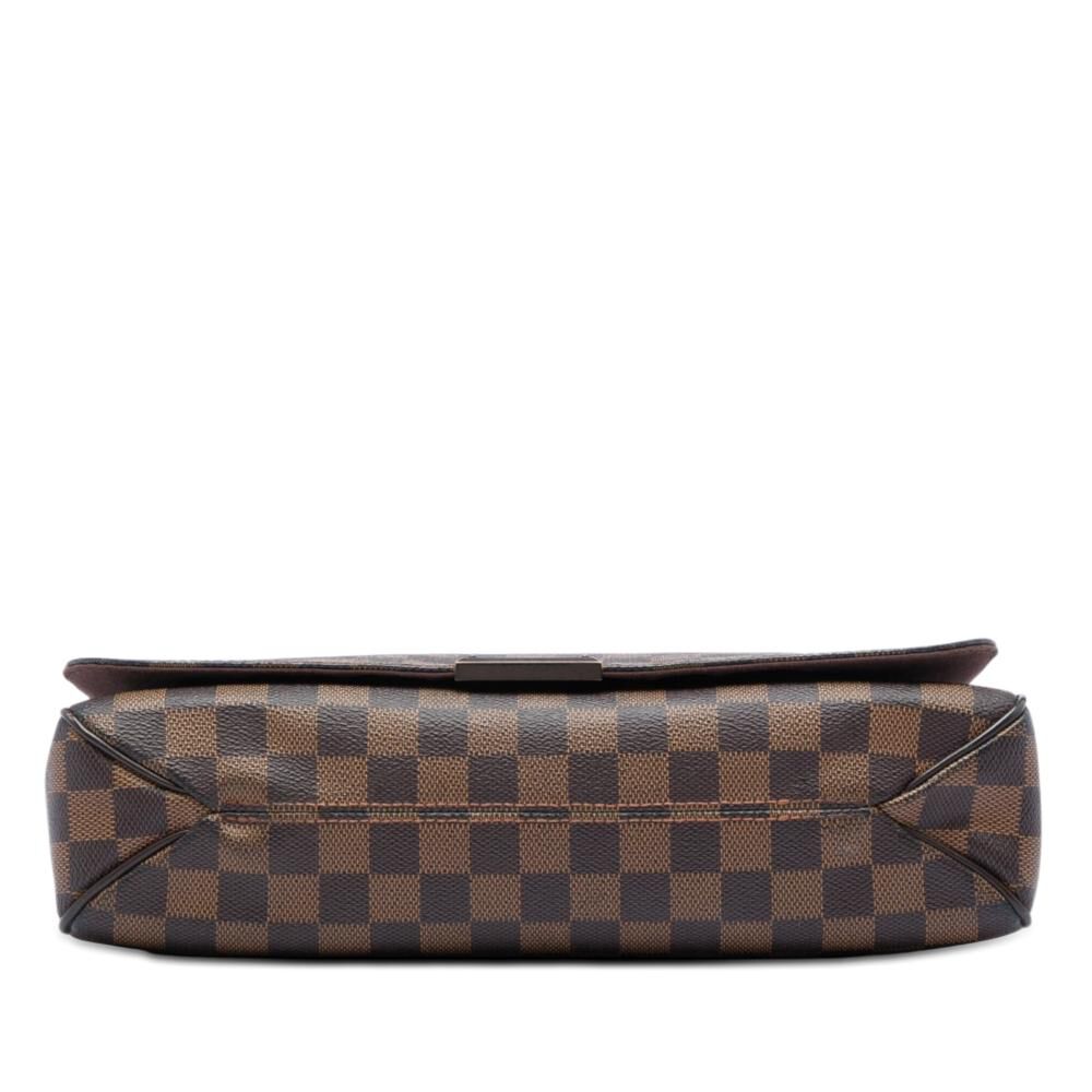 Louis Vuitton District