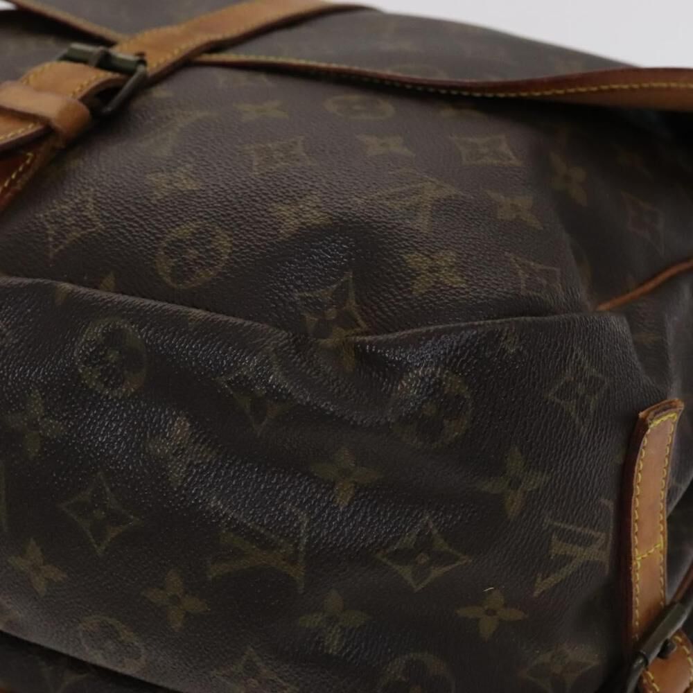 Louis Vuitton Saumur