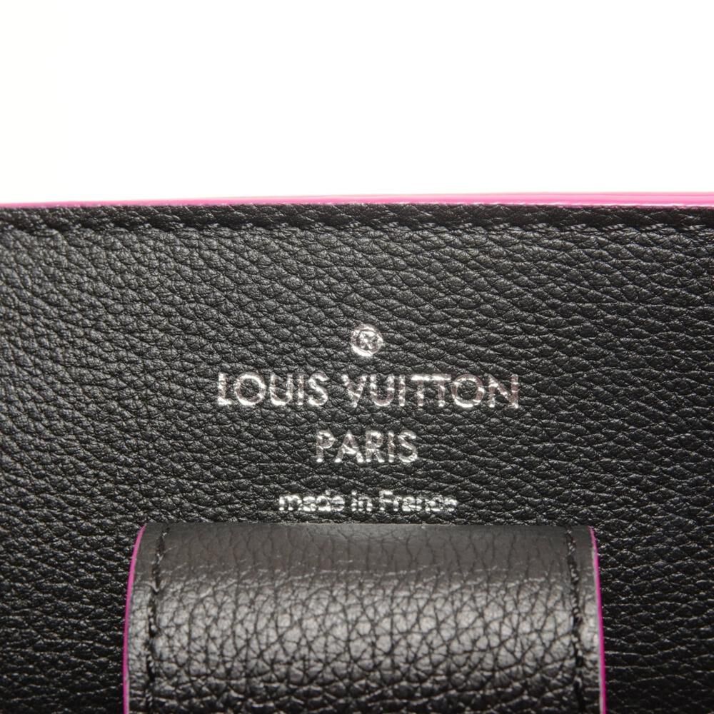 Louis Vuitton Bucket Bag