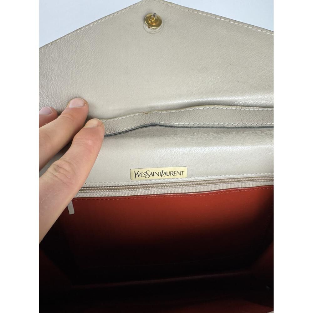 Yves Saint Laurent Shoulder Bag