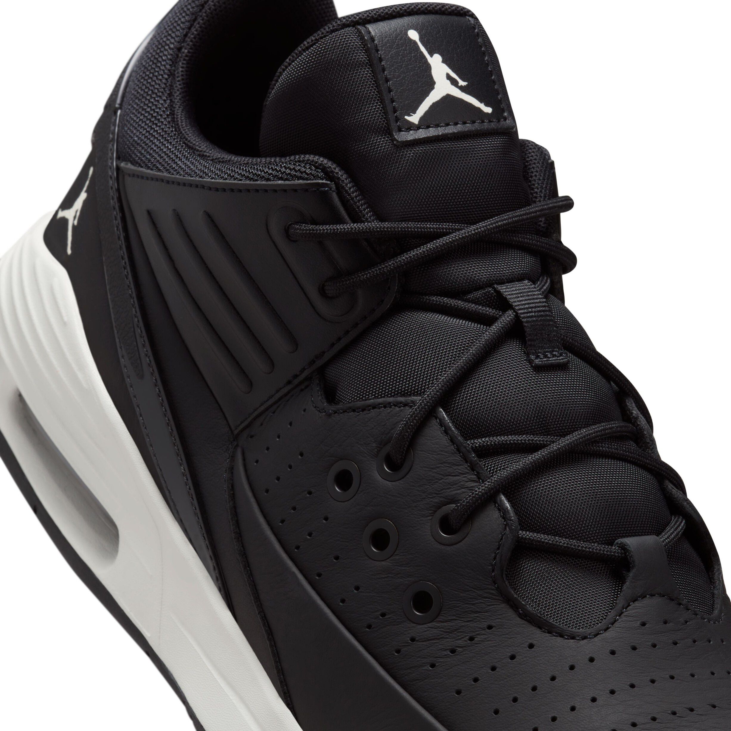 Jordan Max Aura 5 basketballsko