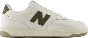 80 Sneakers
