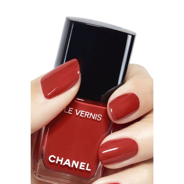 Nail Colour