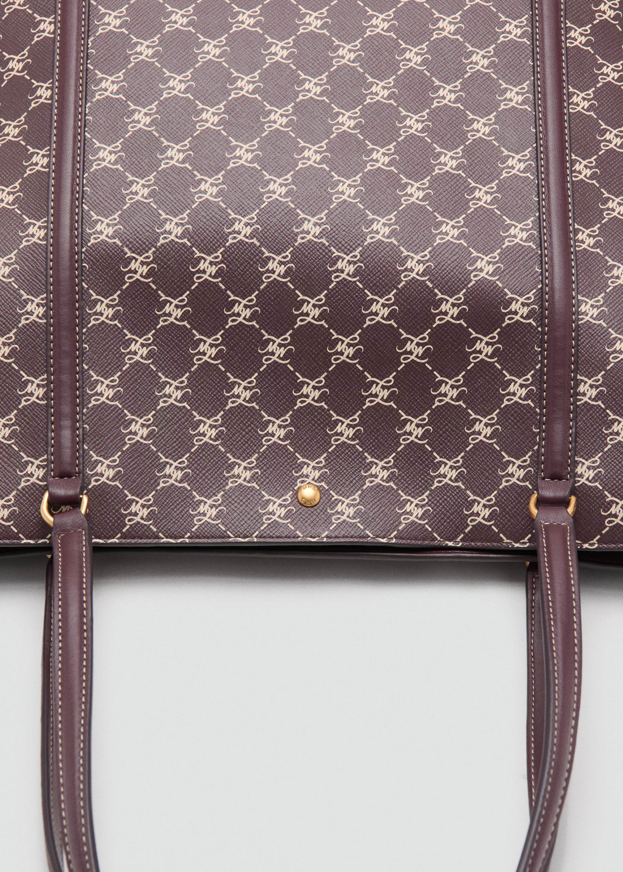 Shopper bag with printed logo