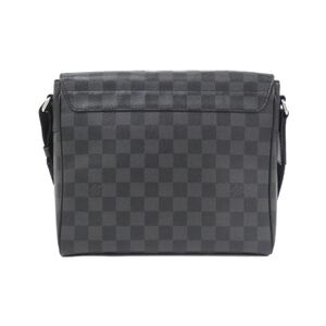 Louis Vuitton Messenger