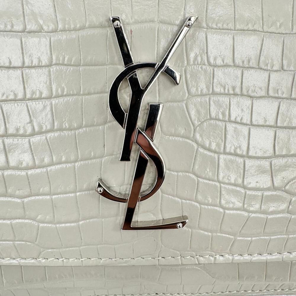 Yves Saint Laurent Shoulder Bag