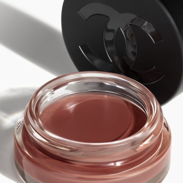 Enhances Colour - Nourishes - Plumps