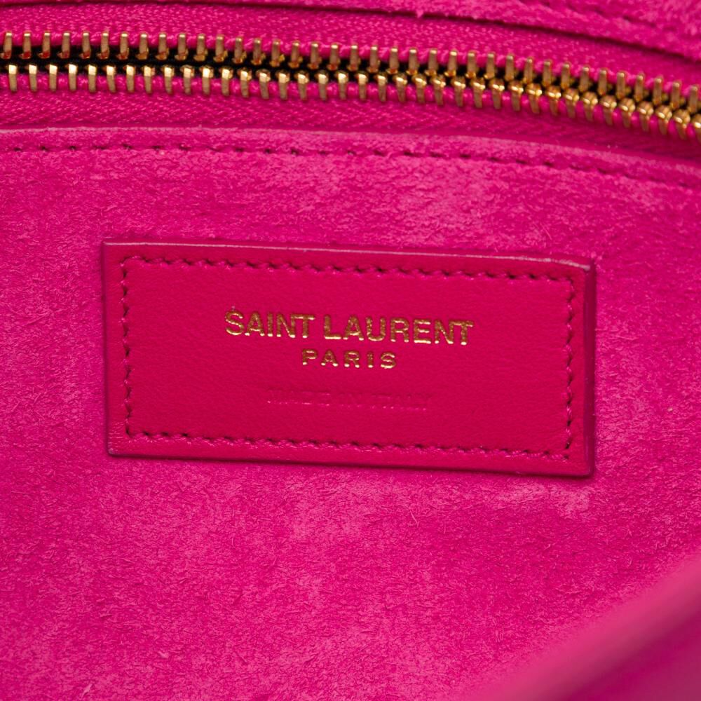 Yves Saint Laurent Shoulder Bag