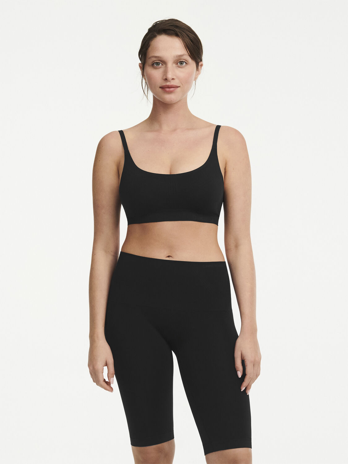 Smooth Comfort Sculpting long shorts