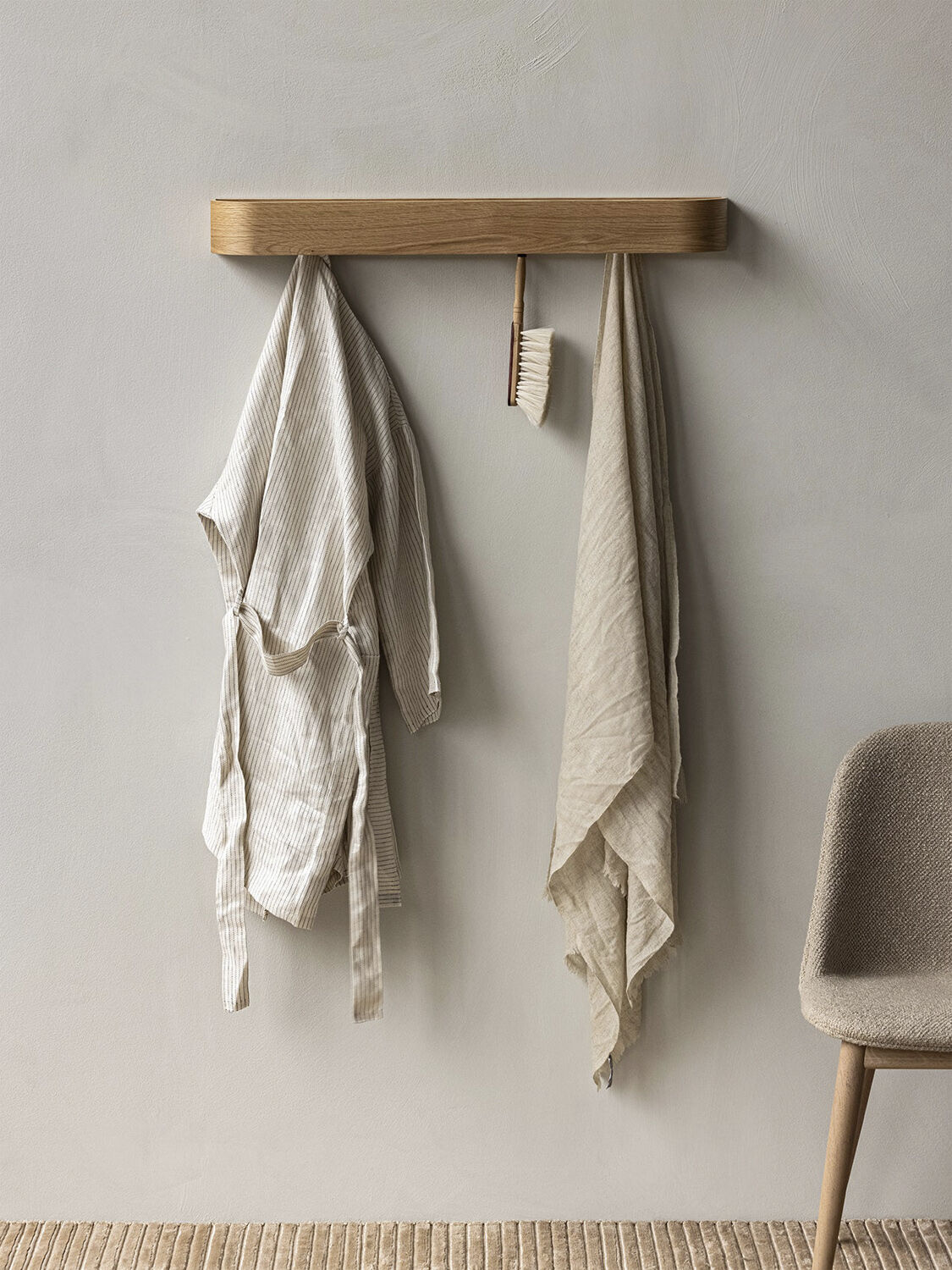 Epoch Rack, 79, Nat. Oak