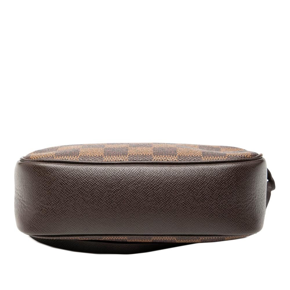 Louis Vuitton Trousse Toilette