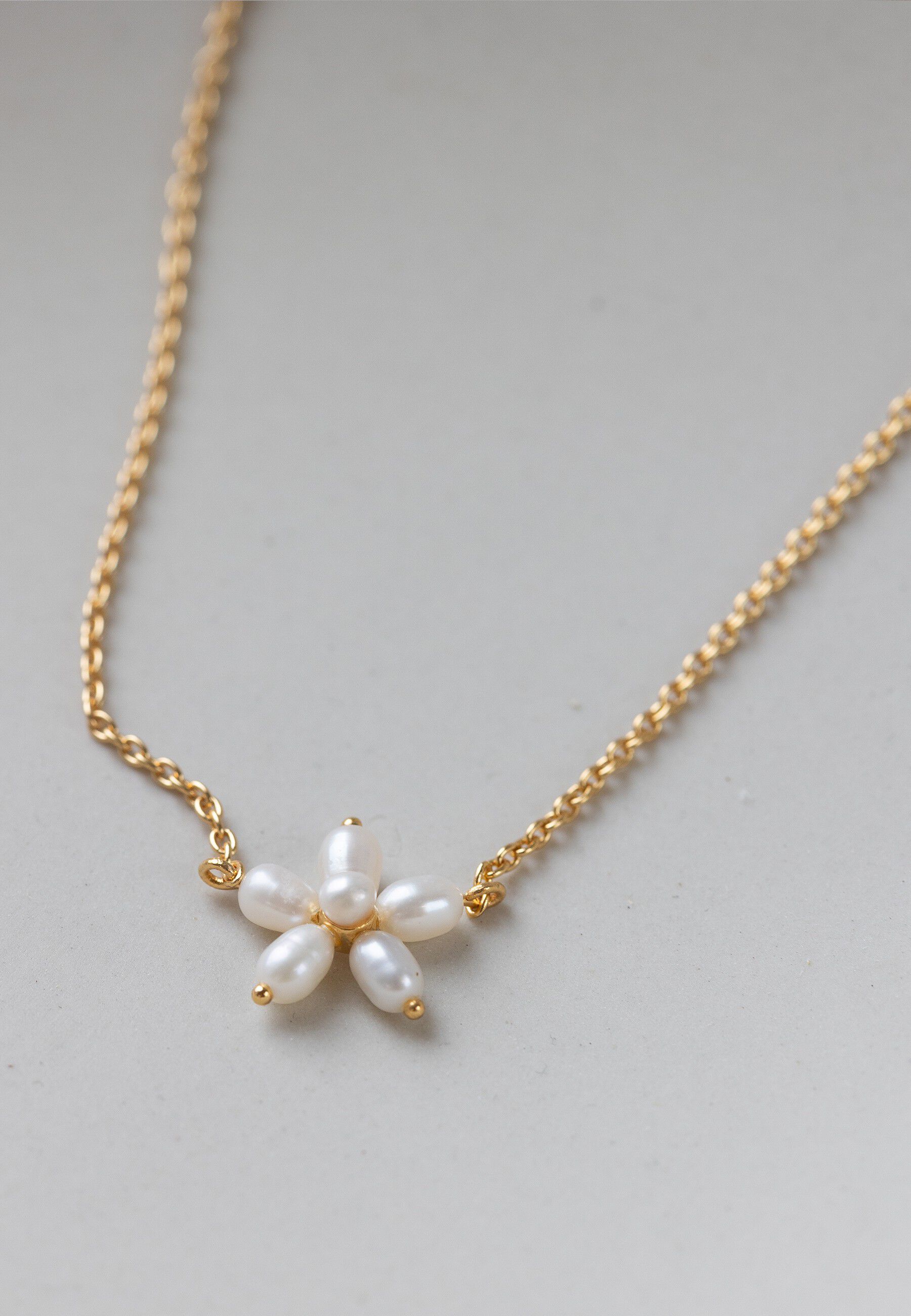 Pearl Signature Necklace