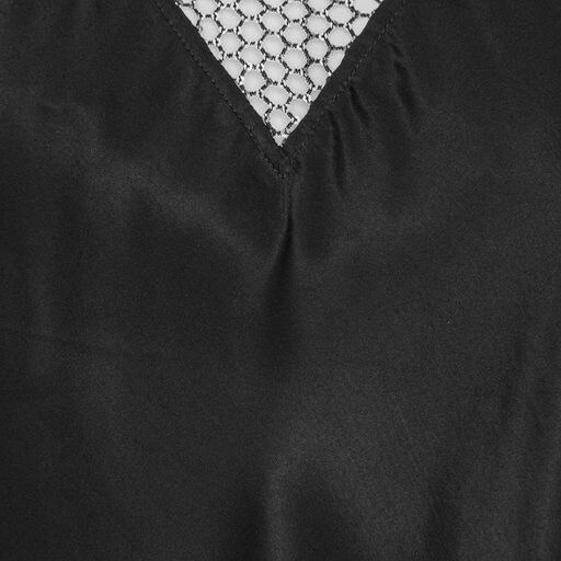 HALTERNECK SLEEVELESS TOP