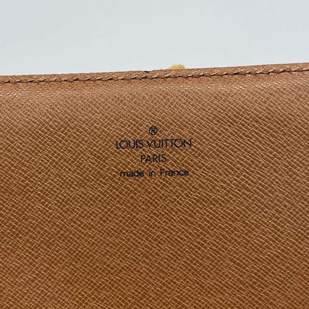 Louis Vuitton Shoulder Bags