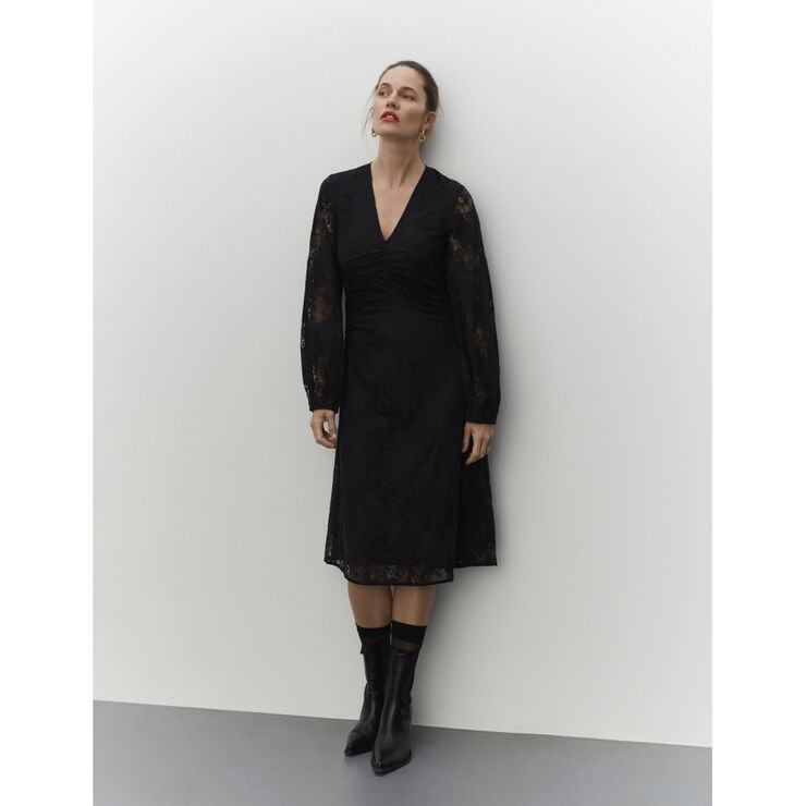 Naomi - Artistic Lace