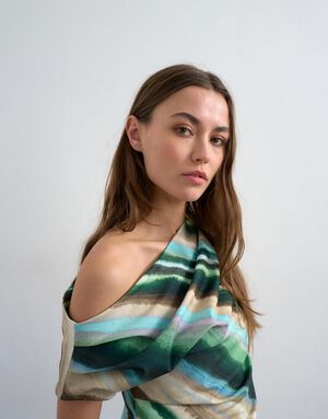 TSJULINA FORMAL OFF SHOULDER TOP JR