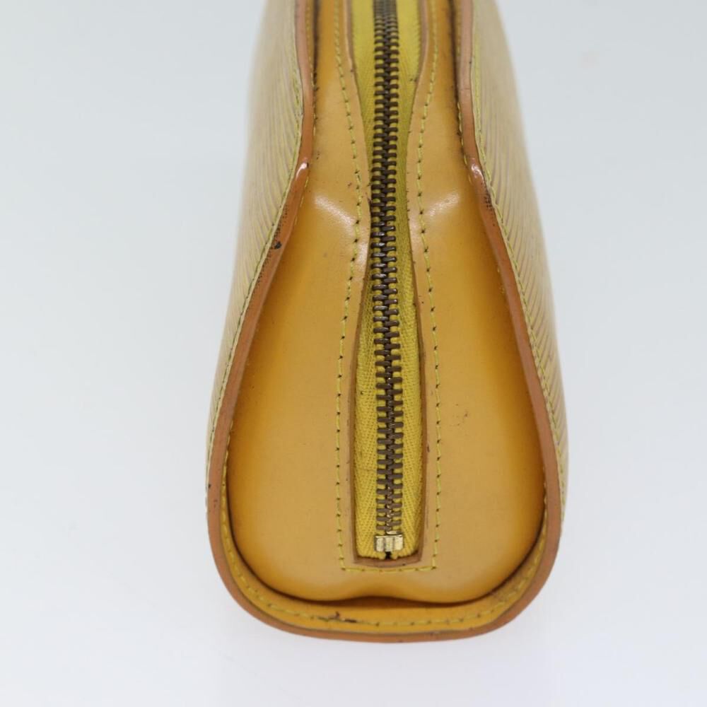 Louis Vuitton Dauphine