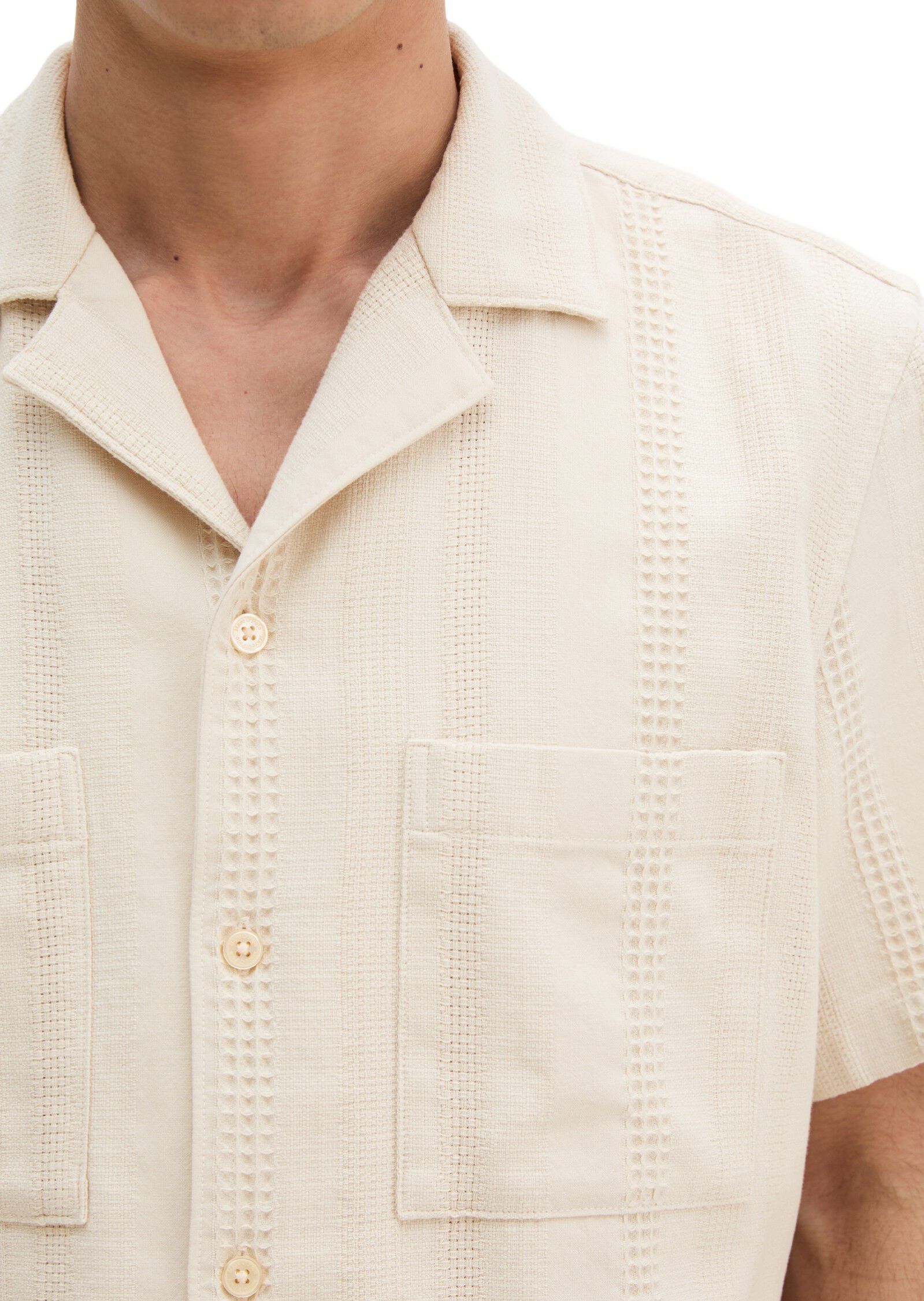 Woven Shirts Shortsleeve