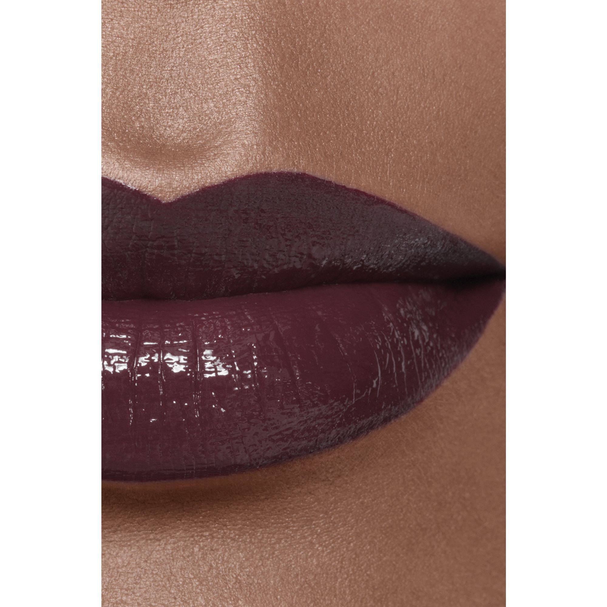 ULTRAWEAR SHINE LIQUID LIP COLOUR