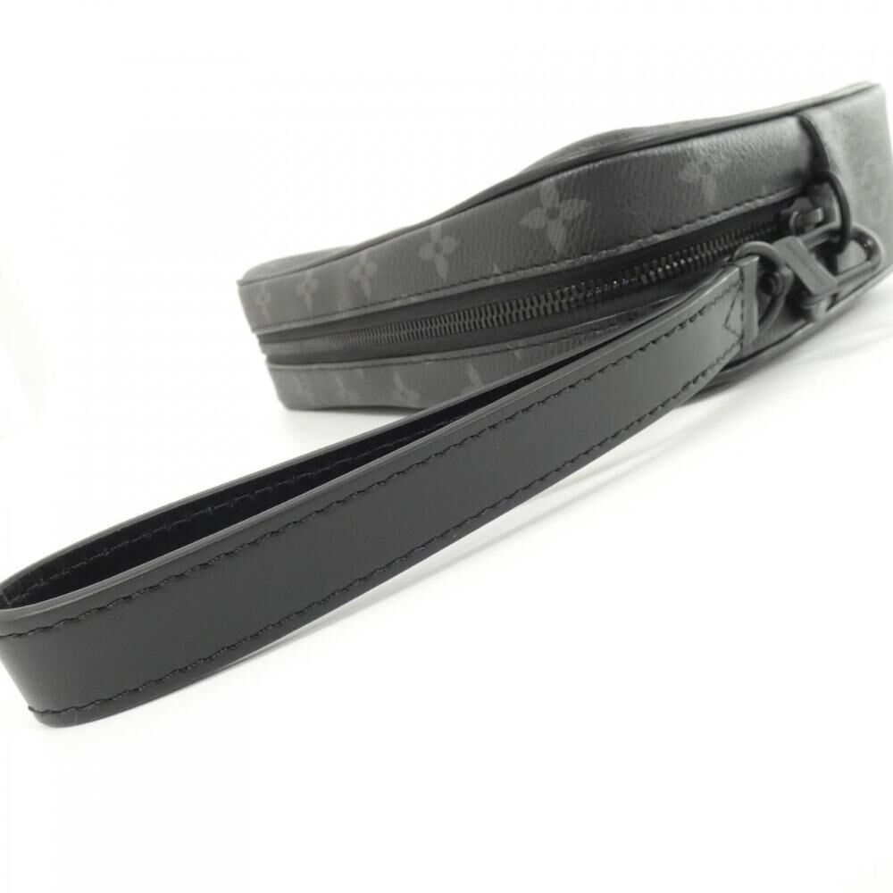 Louis Vuitton Clutch