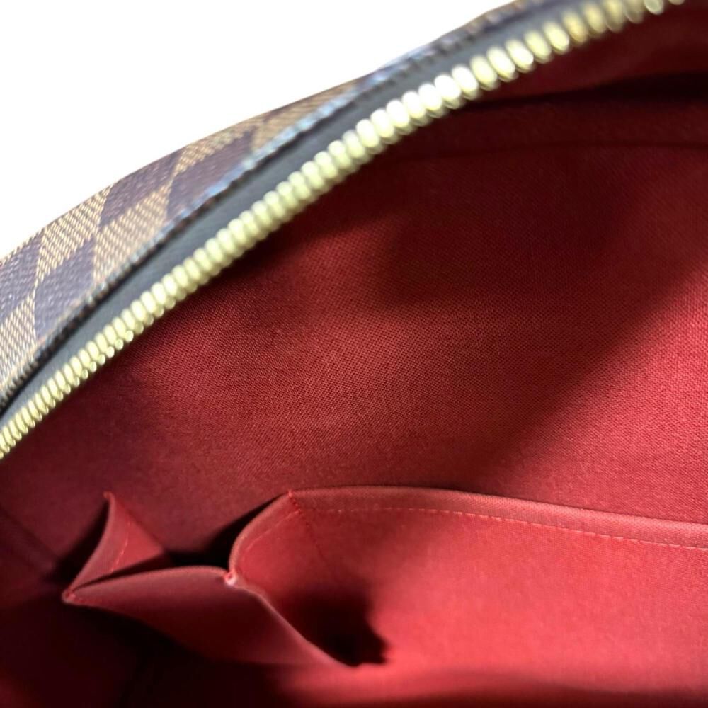 Louis Vuitton Nolita