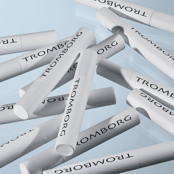 Volumizing Mascara Black